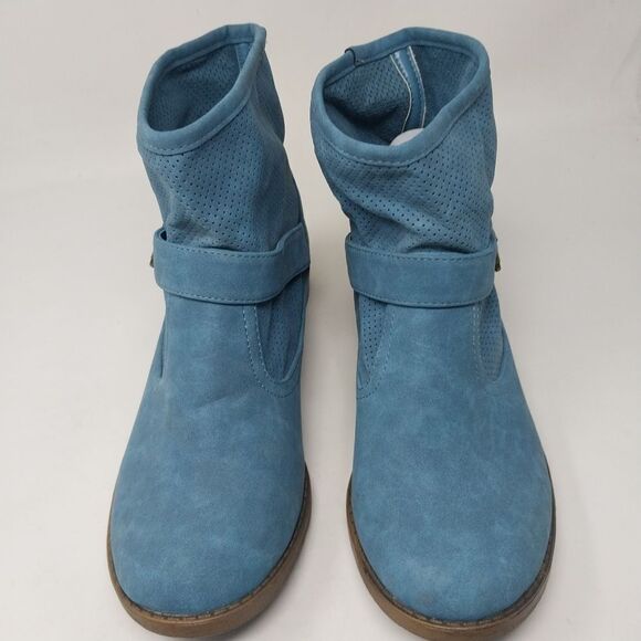 Selena Gomez Laugh Out Loud Boots. Size 10. - Picture 5 of 14